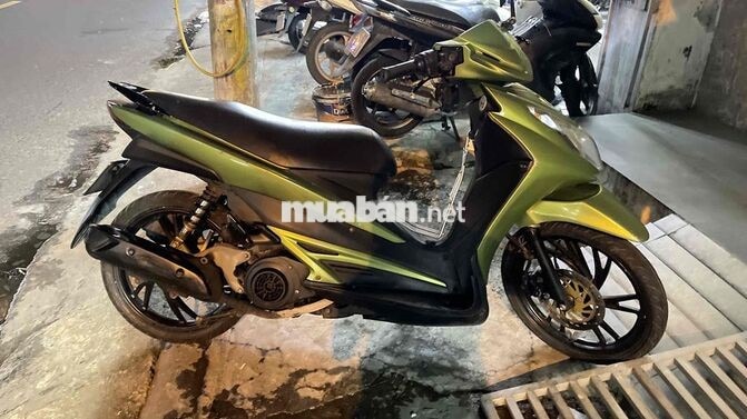 Suzuki Hayate màu Xanh lá