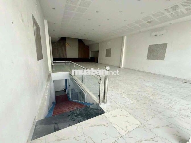 Cho Thuê Vp/MB 500m2 Đs.8,p.Linh Xuân Ngang 8 nở hậu 2 Tầng 32.8tr TL