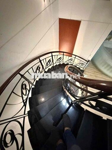 Cho Thuê Biệt Thự Mặt Tiền Khu Ven Sông,Đs.25,p.HBC ngang 7m Giá 30tr