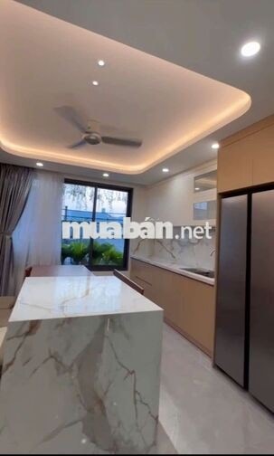 có thang máy full nội thất TL19 nhà 5 tầng 4pn 5wc vỉa hè rộng 