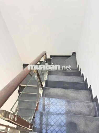 cho thuê nhà Thạnh xuân 22 dt 4x15m đường 7m