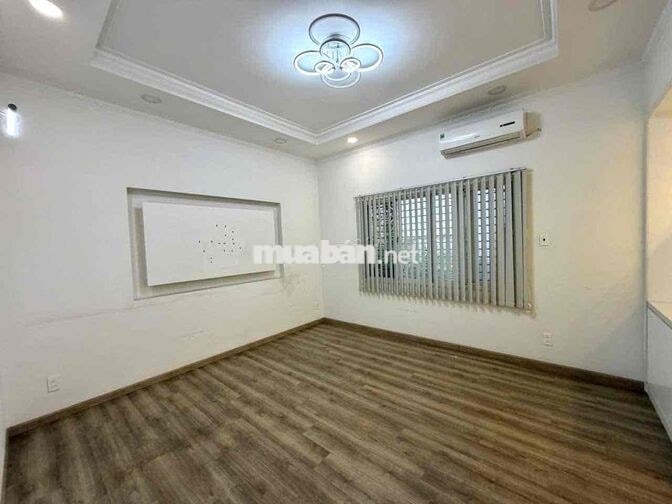 Cho Thuê Biệt Thự Mặt Tiền Khu Ven Sông,Đs.25,p.HBC ngang 7m Giá 30tr