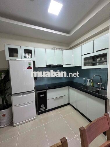 cho thuê cân hộ 3 phòng ngủ 2 vệ sinh vào ở liền đầy đủ nội thất