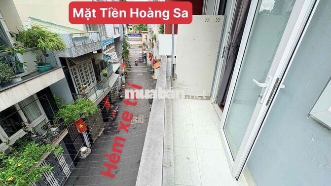 CHO THUÊ STUDIO BAN CÔNG THOÁNG 30m2 NGAY HOÀNG SA QUẬN 3. THANG MÁY