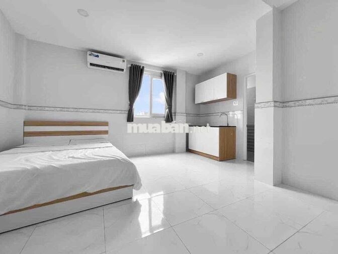 CHO THUÊ STUDIO BAN CÔNG THOÁNG 30m2 NGAY HOÀNG SA QUẬN 3. THANG MÁY