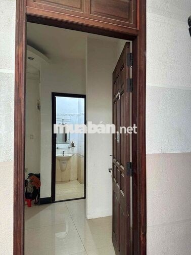 CHÍNH CHỦ CHO THUÊ PHÒNG TRỌ GIÁ RẺ 25 M2 Ở ĐƯỜNG 17 PHƯỜNG TÂN HƯNG ,