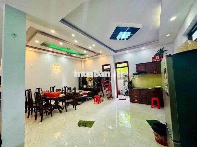Cho Thuê Nhà KĐT Phước Long Nha Trang Vào Ở Ngay 4 Ngủ