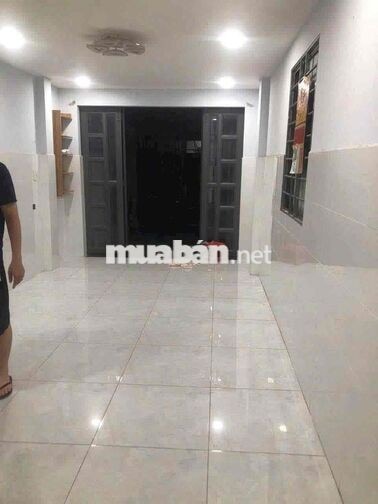 nhà thụt hẻm xe hơi gác lửng 2pn1wc