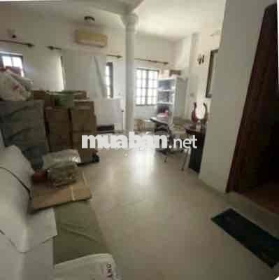 120m2 MT đ Nguyễn Trọng Lợi, cạnh sân bay: vp cty logictic, vé máy b,