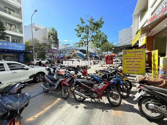 Cho Thuê Shophouse Ct4 VCN Phước Hải Nha Trang Đường Rộng 23m
