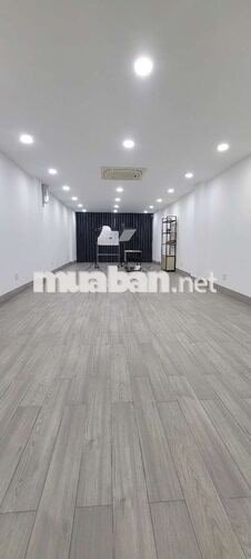TÒA NHÀ NGUYÊN CĂN VITRI ĐẸP PHÙ HỢP VP . HẦM 3TẦNG TRỐNG SUỐT 
