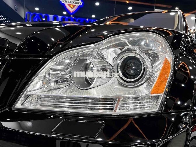 Mercedes-Benz GL550 2012 Đen 7 chỗ