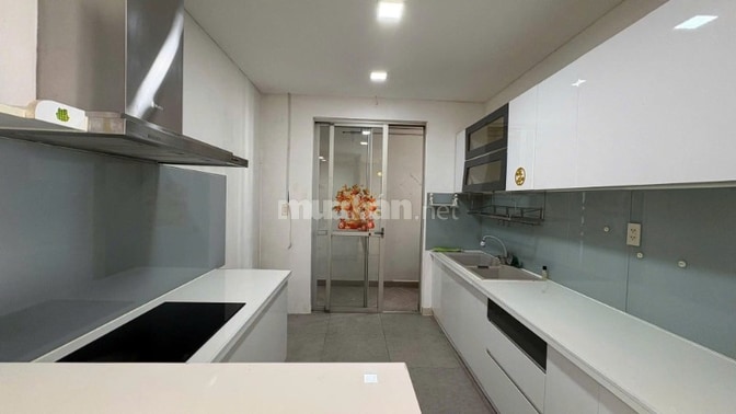 Topaz Garden-Trịnh Đình Thảo, 73m2/ 2PN/ Ko nội thất giá 8.5 tr/th 