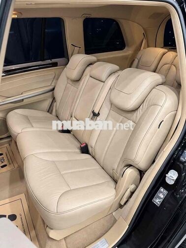 Mercedes-Benz GL550 2012 Đen 7 chỗ