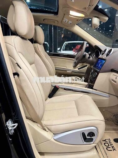 Mercedes-Benz GL550 2012 Đen 7 chỗ