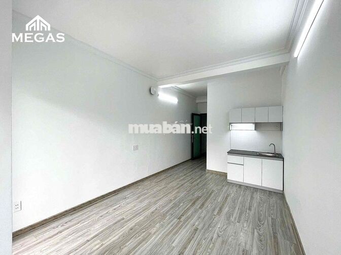 Căn Hộ Mới 100% Giá Rẻ Ban Công Ngay Lạc Long Quân - Âu Cơ