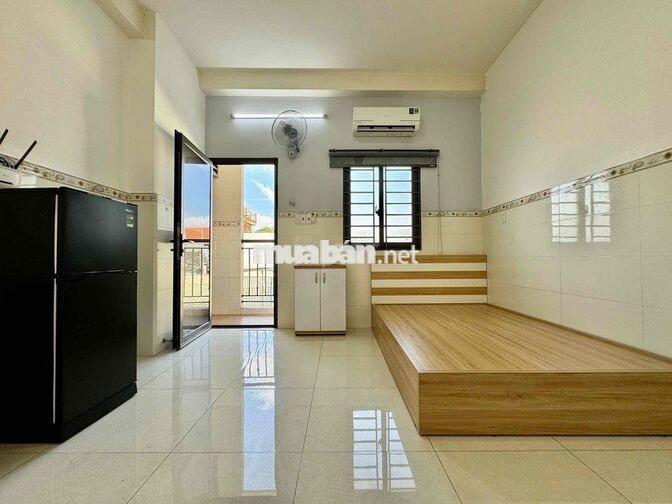 pass phòng ạ e cần tìm ng để chuyển đi gần trường