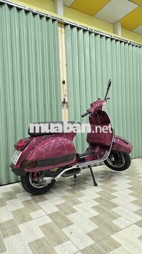Piaggio P150X 1982 màu đỏ mận
