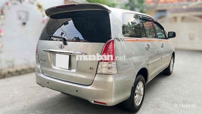 Toyota Innova 2011 2.0G 128.000 km Bạc
