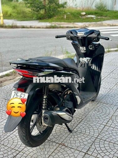 HONDA SH 2023 MÀU ĐEN