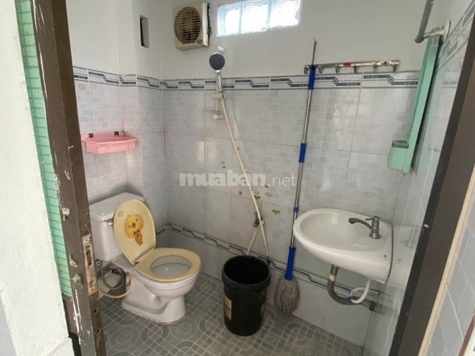 NHÀ CĂN GÓC HẺM HUỲNH TẤN PHÁT (Q.7 CŨ), GIÁ 9 TRIỆU.