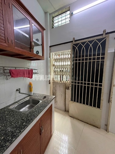 BÁN NHÀ HẺM LÊ VĂN SỸ, HẺM 4M, CÁCH MẶT TIỀN HẺM XE HƠI 5M