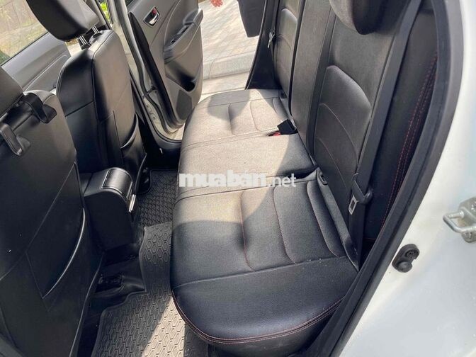 Bán xe suzuki swift nhập sx 2019GLX suất sắc