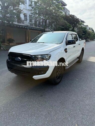 Ford Ranger XLS 2024 Trắng