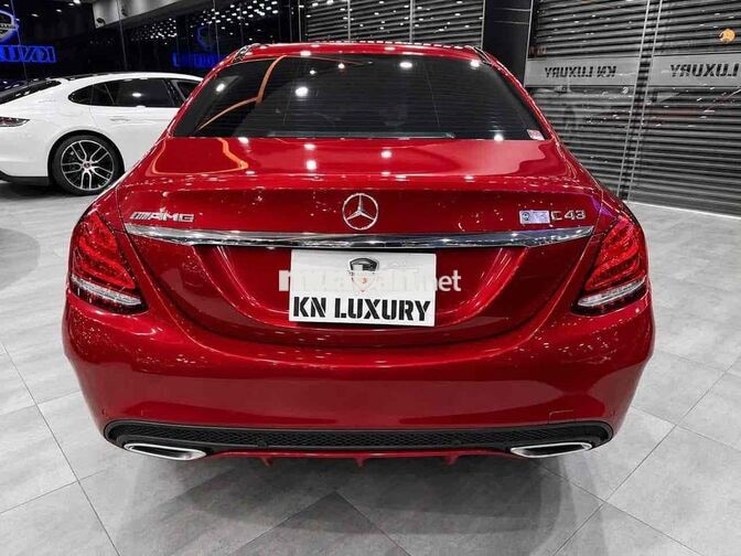 Mercedes-Benz C300 AMG Model 2016 W205 31.000 km