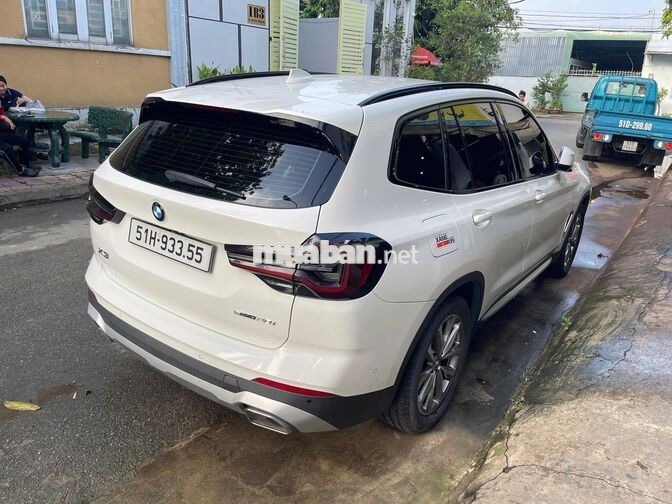 BMW X3 sDrive2*** km trắng