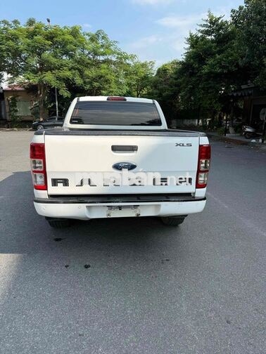 Ford Ranger XLS 2024 Trắng