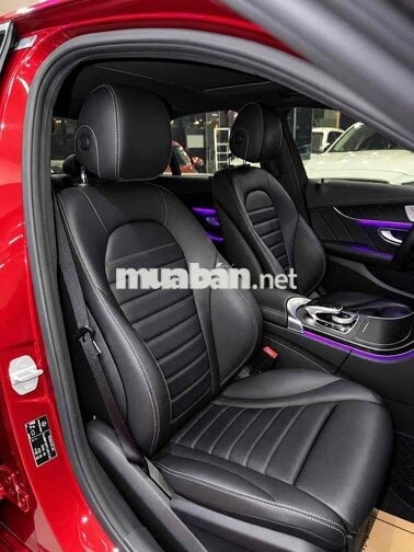 Mercedes-Benz C300 AMG Model 2016 W205 31.000 km