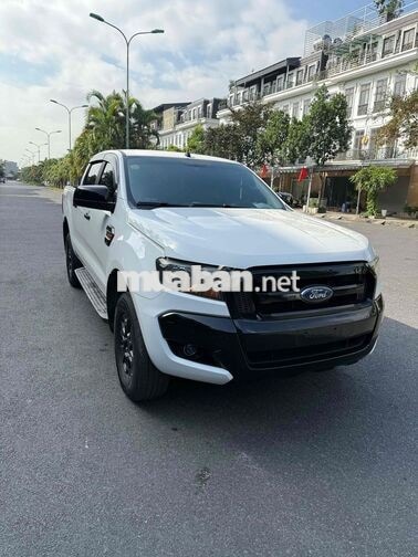 Ford Ranger XLS 2024 Trắng