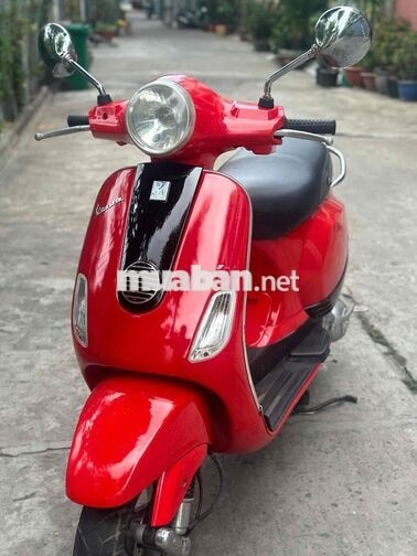 Piaggio Vespa LX 2009 150cc màu Đỏ Bs.Tphcm