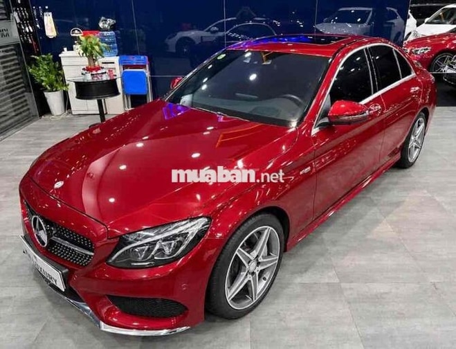 Mercedes-Benz C300 AMG Model 2016 W205 31.000 km