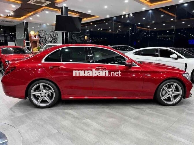 Mercedes-Benz C300 AMG Model 2016 W205 31.000 km