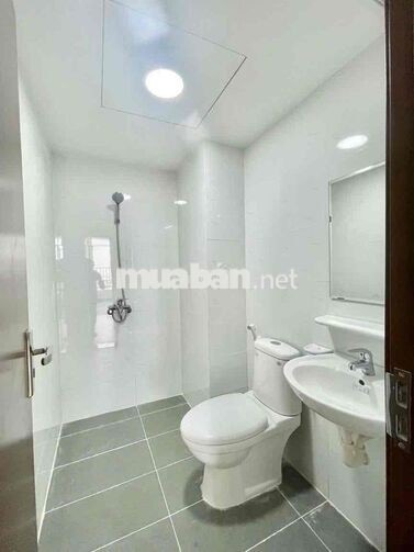 Bán gấp căn hộ 2PN2WC sẵn sổ ngay VSIP1