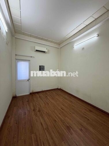 Cho thuê nhà 3tầng mặt tiền NGUYỄN HOÀNG - Hải Châu, Đà Nẵng