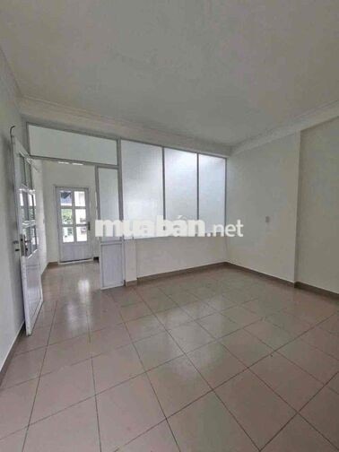 CHO THUÊ NHÀ MT ĐƯỜNG BỜ BAO TÂN THẮNG – ĐỐI DIỆN AEON TÂN PHÚ