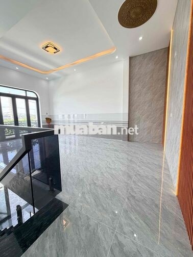 nhà ngõ hẻm 100m2 ,3 phòng ngủ,đường 768 biên hoà