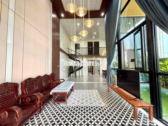 🏡 CHO THUÊ VILLA HỒ BƠI 4 PHÒNG NGỦ – NGAY BÃI TẮM TÂN TRÀ, ĐÀ NẴNG