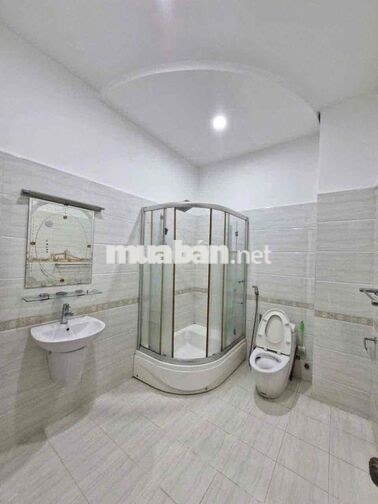 CHO THUÊ NHÀ MT ĐƯỜNG BỜ BAO TÂN THẮNG – ĐỐI DIỆN AEON TÂN PHÚ