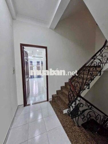 CHO THUÊ NHÀ MT ĐƯỜNG BỜ BAO TÂN THẮNG – ĐỐI DIỆN AEON TÂN PHÚ