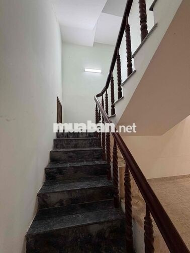 Cho thuê nhà sân vườn 2tầng rộng rãi ĐỐNG ĐA, Hải Châu, Đà Nẵng
