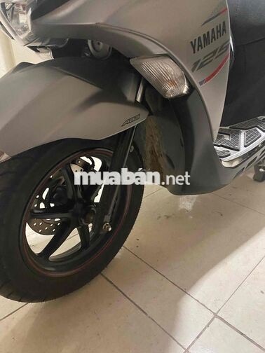 Yamaha FreeGo S màu xám