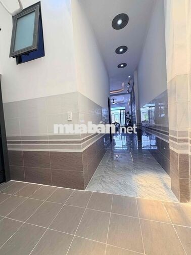 nhà ngõ hẻm 100m2 ,3 phòng ngủ,đường 768 biên hoà