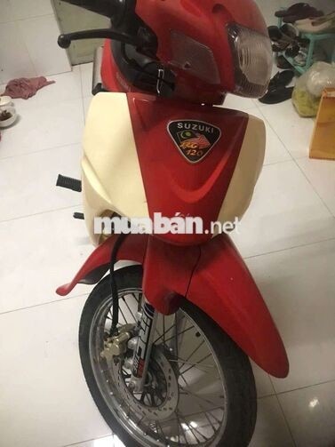 Suzuki RGV 120 màu Đỏ