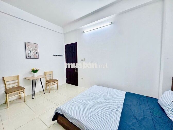 Studio thang máy Chùa Láng gần Ngoại thương 4tr3