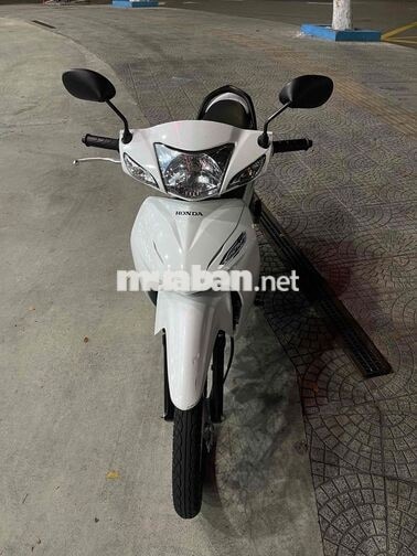Honda Wave Alpha 2025 màu Trắng