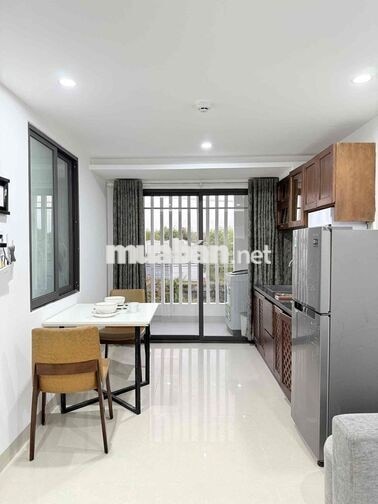 Trống sẵn căn hộ 1 phòng ngủ rộng rãi Khuê Mỹ Đông 14
